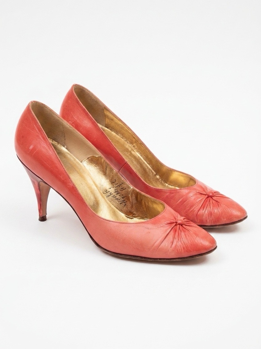PINK LEATHER SHOES VINTAGE